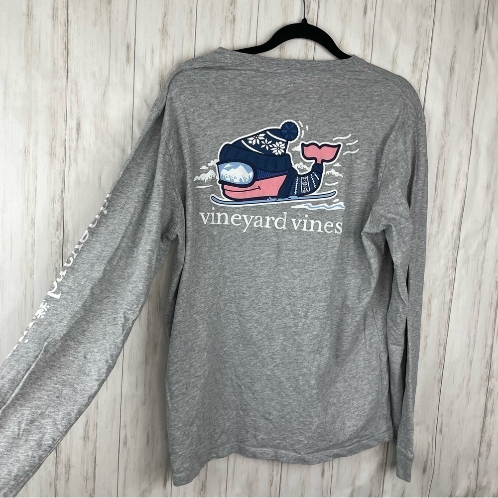 Vineyard Vines snowboarding gray long sleeve Medium